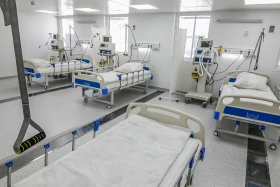 Алматыда COVID-19 ауруына байланысты медициналық мекемелер салынды - фото 9