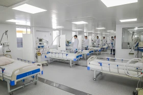 Алматыда COVID-19 ауруына байланысты медициналық мекемелер салынды - фото 10