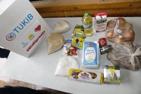 Елордалық мыңдаған балаға әлеуметтік көмек және маскалар тарату - фото 8