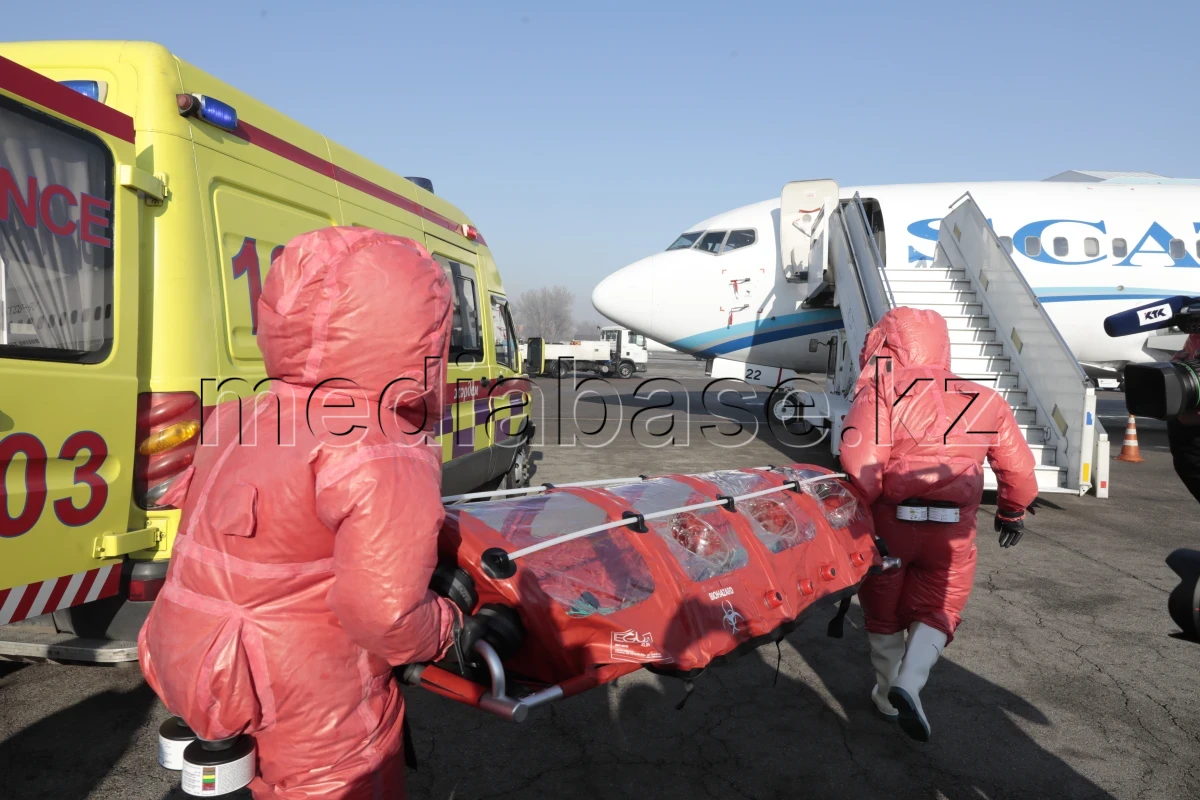 Коронавирус жұқтырған жолаушы Алматы әуежайында жаттығу өтуде. - фото 1