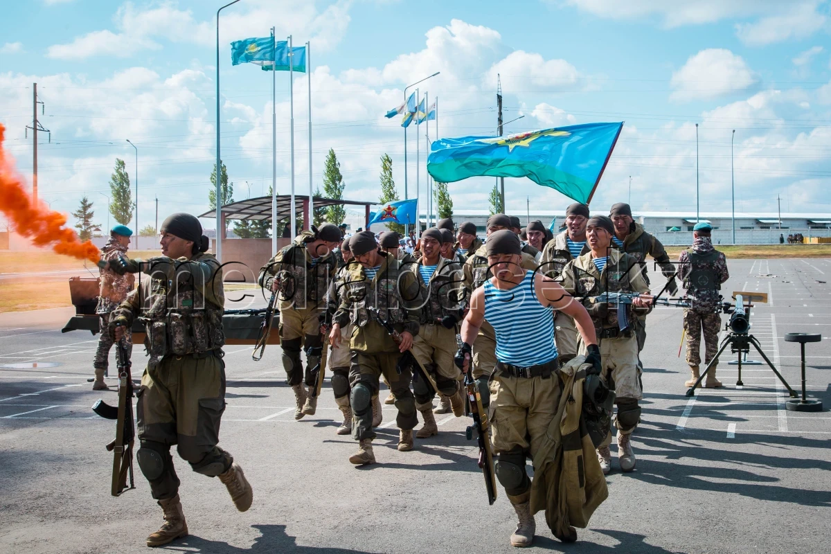 Қазақстанның әскери бөлімінде бір күн - фото 1