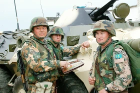 2015 жылғы ауқымды әскери оқу-жаттығу - фото 10