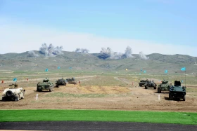 2015 жылғы ауқымды әскери оқу-жаттығу - фото 17