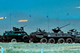 2015 жылғы ауқымды әскери оқу-жаттығу - фото 23