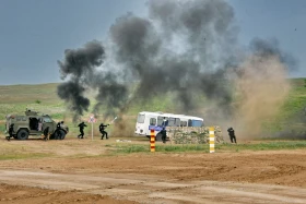 2015 жылғы ауқымды әскери оқу-жаттығу - фото 27