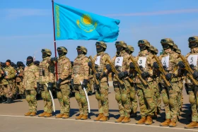 Полигондағы армия шеруі - фото 26