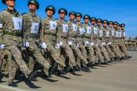 Полигондағы армия шеруі - фото 32