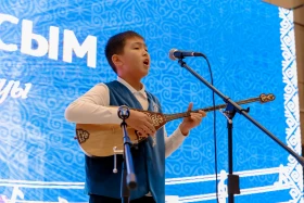 Ұлттық музей Республика күніне орай дәстүрлі әндер байқауын өткізді - фото 7