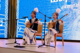 Ұлттық музей Республика күніне орай дәстүрлі әндер байқауын өткізді - фото 10