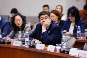 Депутат жер қойнауы заң жобасы турасында: Үкіметтің мүддесін қорғайтын баптар жоқ - фото 5