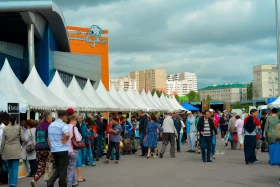 Астанадағы Мақтарал ауданының ауыл шаруашылық жәрмеңкесі - фото 1