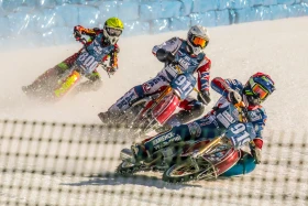 Мұз үстіндегі спидвей - фото 5