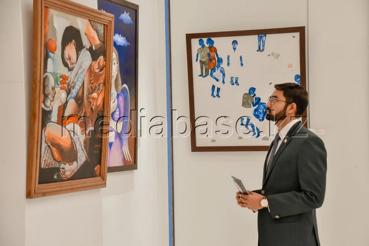 Үндістан мәдениеті мен өнері: Астанада Бихар мұражайының көрмесі ашылды - фото 1