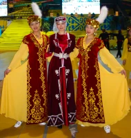 2000 жылғы Қазақстандағы халықтар достығының фестивальдері - фото 11