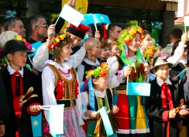 2000 жылғы Қазақстандағы халықтар достығының фестивальдері - фото 12