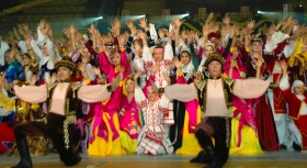 2000 жылғы Қазақстандағы халықтар достығының фестивальдері - фото 13