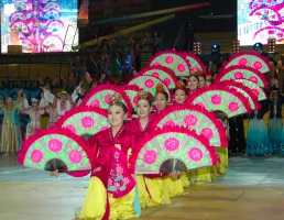 2000 жылғы Қазақстандағы халықтар достығының фестивальдері - фото 17