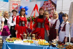 2000 жылғы Қазақстандағы халықтар достығының фестивальдері - фото 29