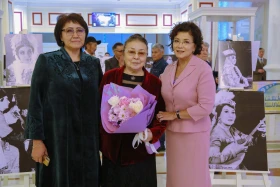 Театр көрмесі - фото 17