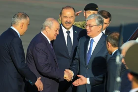 Қазақстан Президенті Қасым-Жомарт Тоқаев Өзбекстанға ресми сапармен келді - фото 3