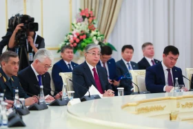 Қазақстан Президенті Қасым-Жомарт Тоқаев Өзбекстанға ресми сапармен келді - фото 8