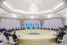 Қазақстан Президенті Қасым-Жомарт Тоқаев Өзбекстанға ресми сапармен келді - фото 11