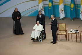 Pope Francis met with the President of Kazakhstan in Astana. - photo 2