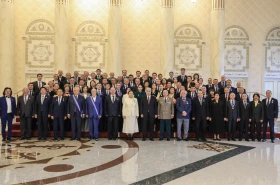 Государственные награды и премии вручил Глава государства - фото 19