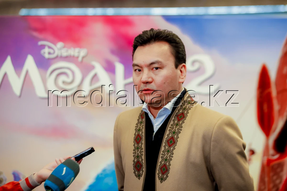 Қазақ дубляжы мектебін ашуға ұсыныс бар – Рауан Кенжеханұлы - фото 1