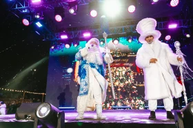 Астананың бас шыршасы жағылды - фото 6