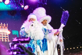 Астананың бас шыршасы жағылды - фото 7