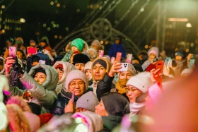 Астананың бас шыршасы жағылды - фото 8