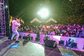 Астананың бас шыршасы жағылды - фото 16