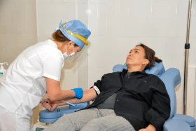 Ақтаудағы ұшақ апаты: астаналықтар қан тапсырып жатыр - фото 10