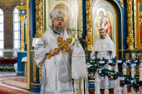 Православные казахстанцы празднуют Рождество - фото 7