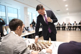 Сәдуақасов Еуразиялық Топ (ERG) кәсіпорындарының үздік қызметкерлерімен бір уақытта ойын сеансын өткізеді - фото 12