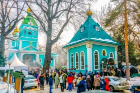 Алматыда крещение рәсімі қалай өтіп жатыр - фото 20