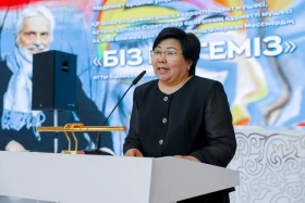 Выставка известных казахстанского и австрийского художников открылась в Астане - фото 4