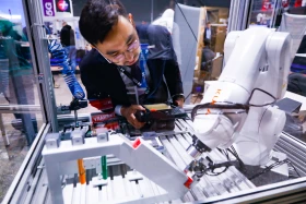 Развитие ИИ может повысить нагрузку на электростанции – Олжас Бектенов - фото 17