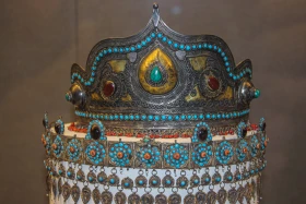 Ювелирные изделия казахов разных времен - фото 15