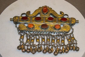 Ювелирные изделия казахов разных времен - фото 16