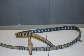 Ювелирные изделия казахов разных времен - фото 27