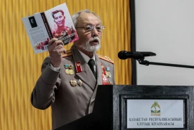 Ұлы Жеңіске 75 жыл: Алматыда мерейтойлық іс-шаралар салтанатты түрде ашылды - фото 1