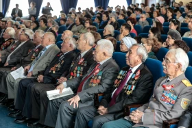 Ұлы Жеңіске 75 жыл: Алматыда мерейтойлық іс-шаралар салтанатты түрде ашылды - фото 14