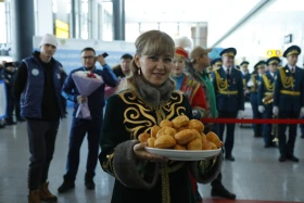 Жители Астаны торжественно встретили национальную сборную по шорт-треку - фото 2