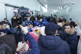 Жители Астаны торжественно встретили национальную сборную по шорт-треку - фото 11