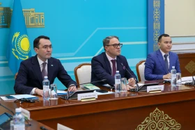 Работа в Казахстане стала доступнее для иностранных инвесторов - фото 1