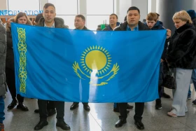 Астана жұрты Азиядада алтын алған биатлоншы Киреевті қарсы алды - фото 4