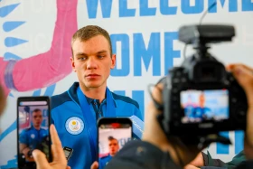 Астана жұрты Азиядада алтын алған биатлоншы Киреевті қарсы алды - фото 11