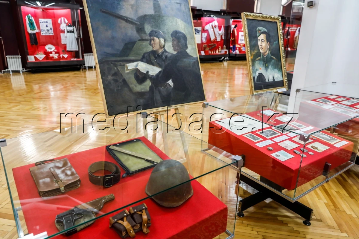 Алматыда Жеңістің 80 жылдығына арналған көрме ашылды - фото 1